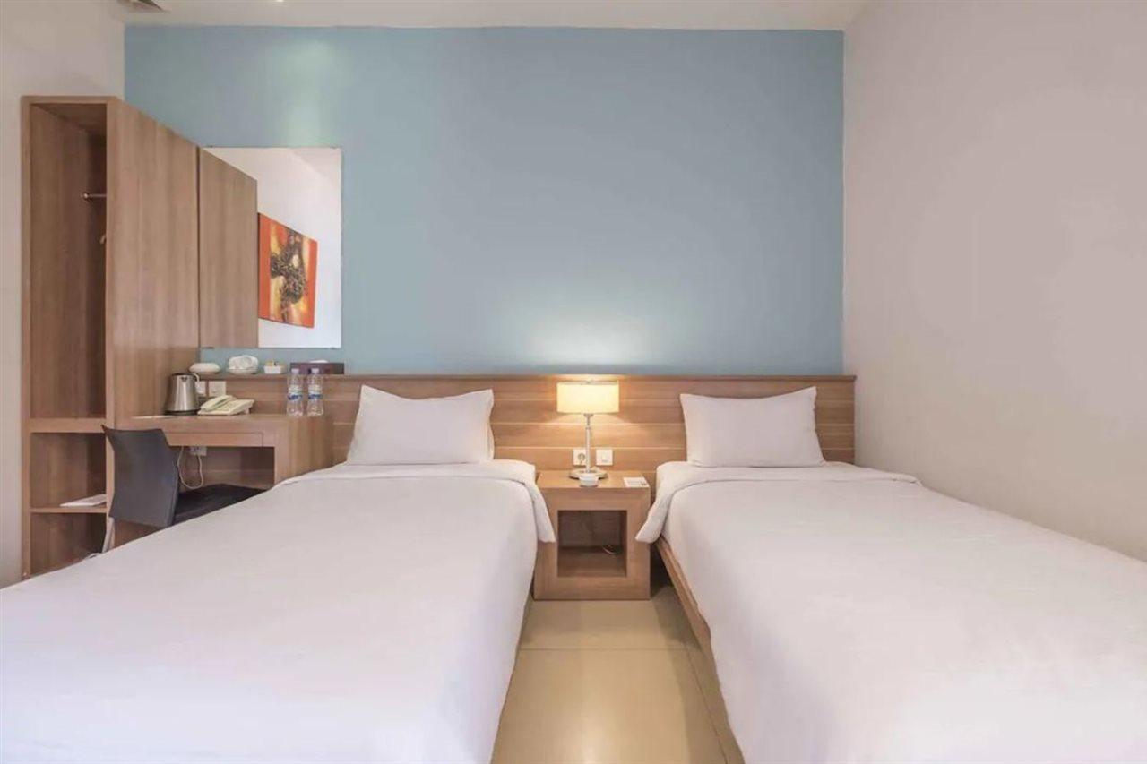 Aswin And 3* Makassar