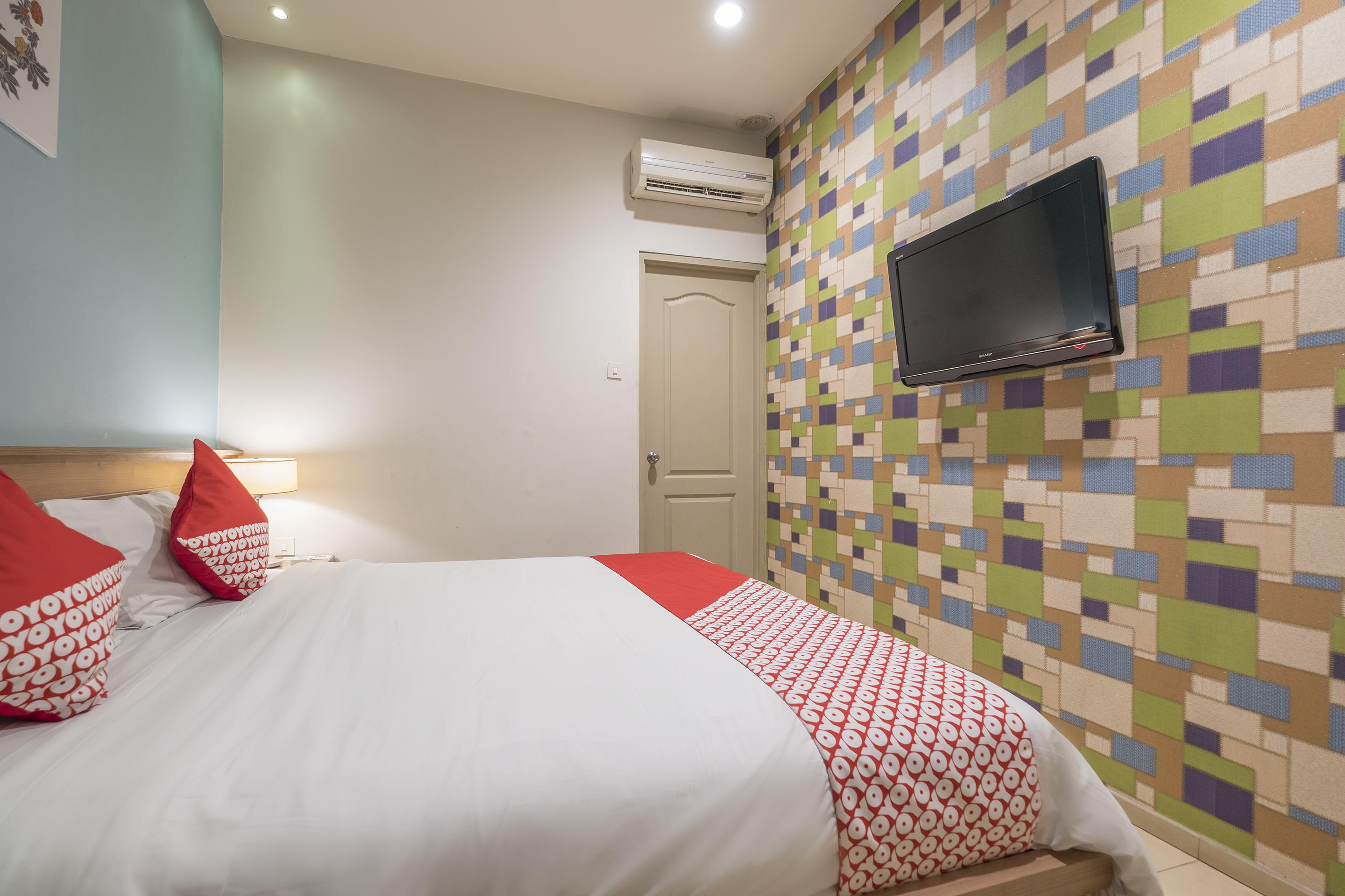 Aswin And Hotel Makassar