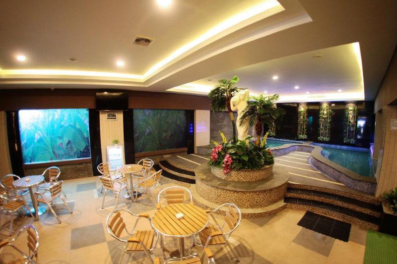 Hotel Aswin And 3*