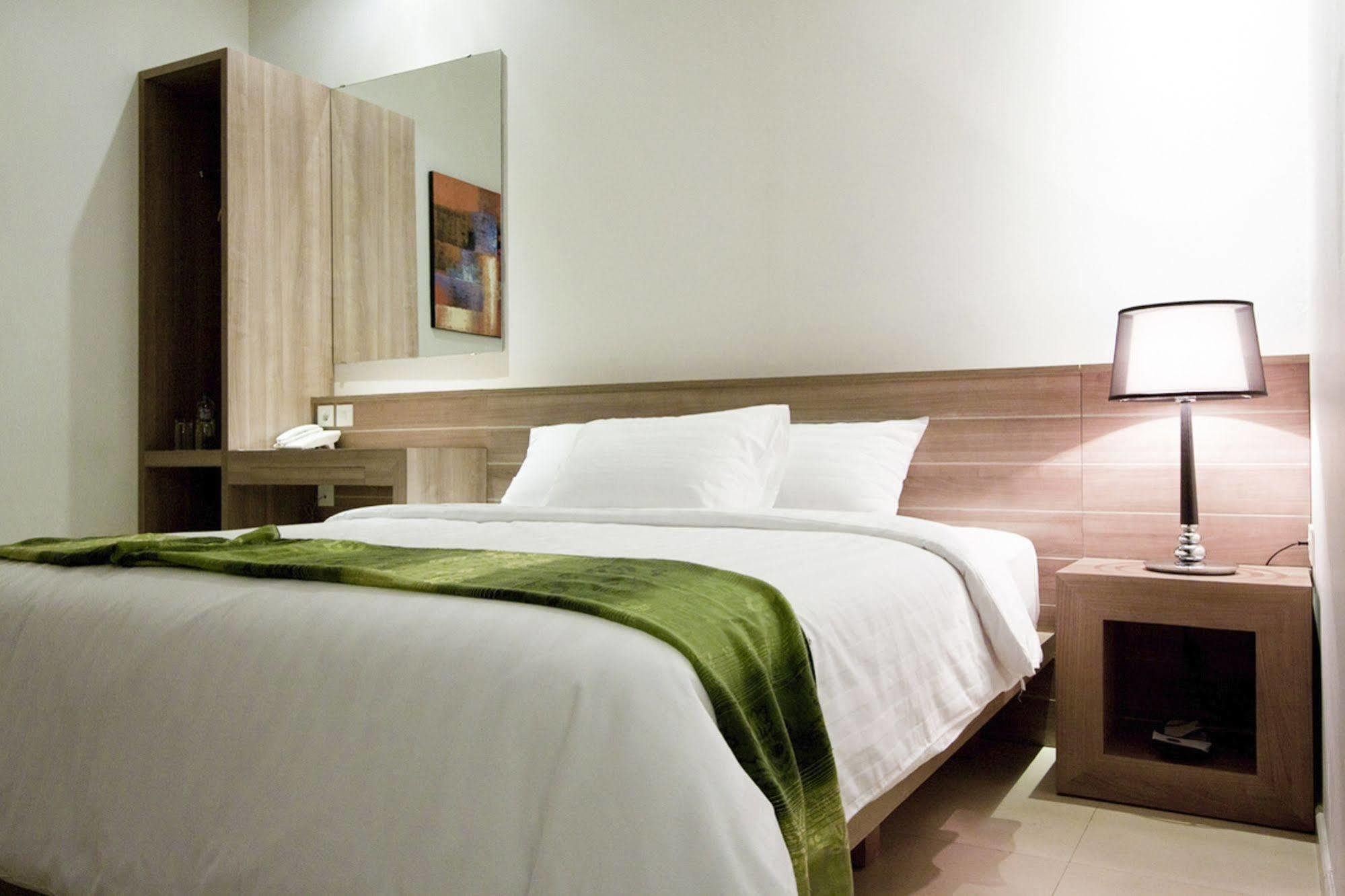 Hotel Aswin And 3*