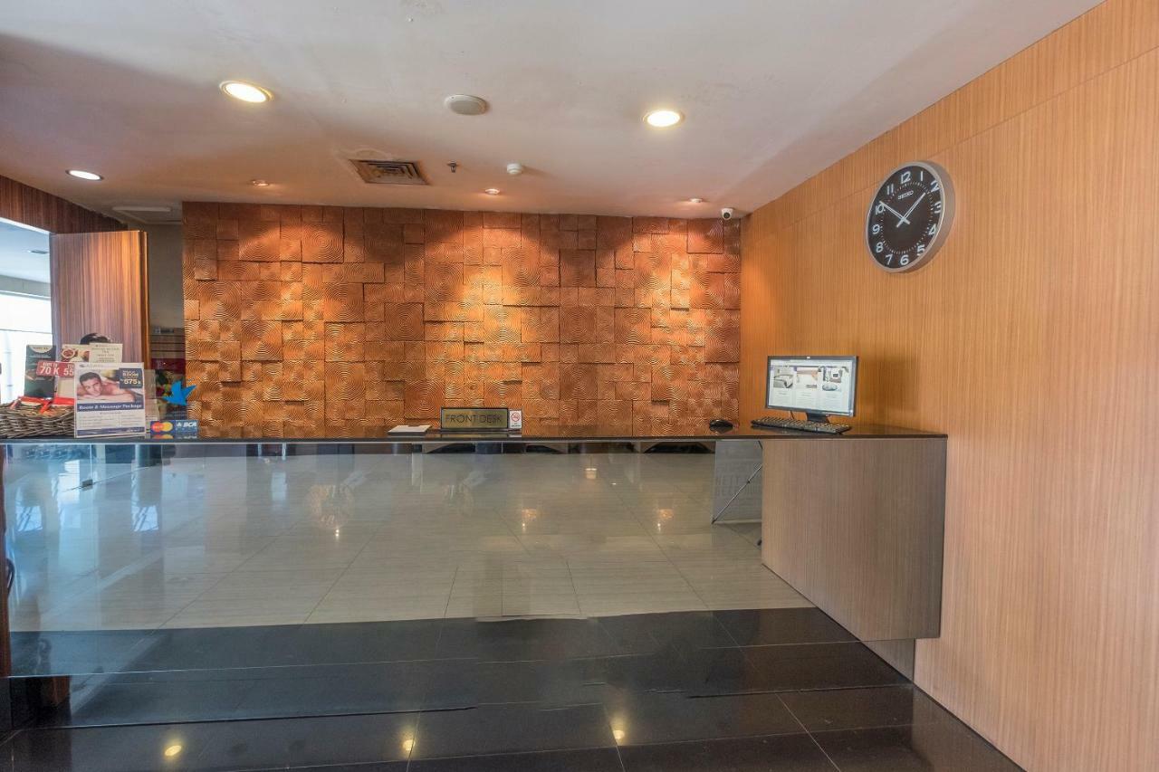 Hotel Aswin And Makassar